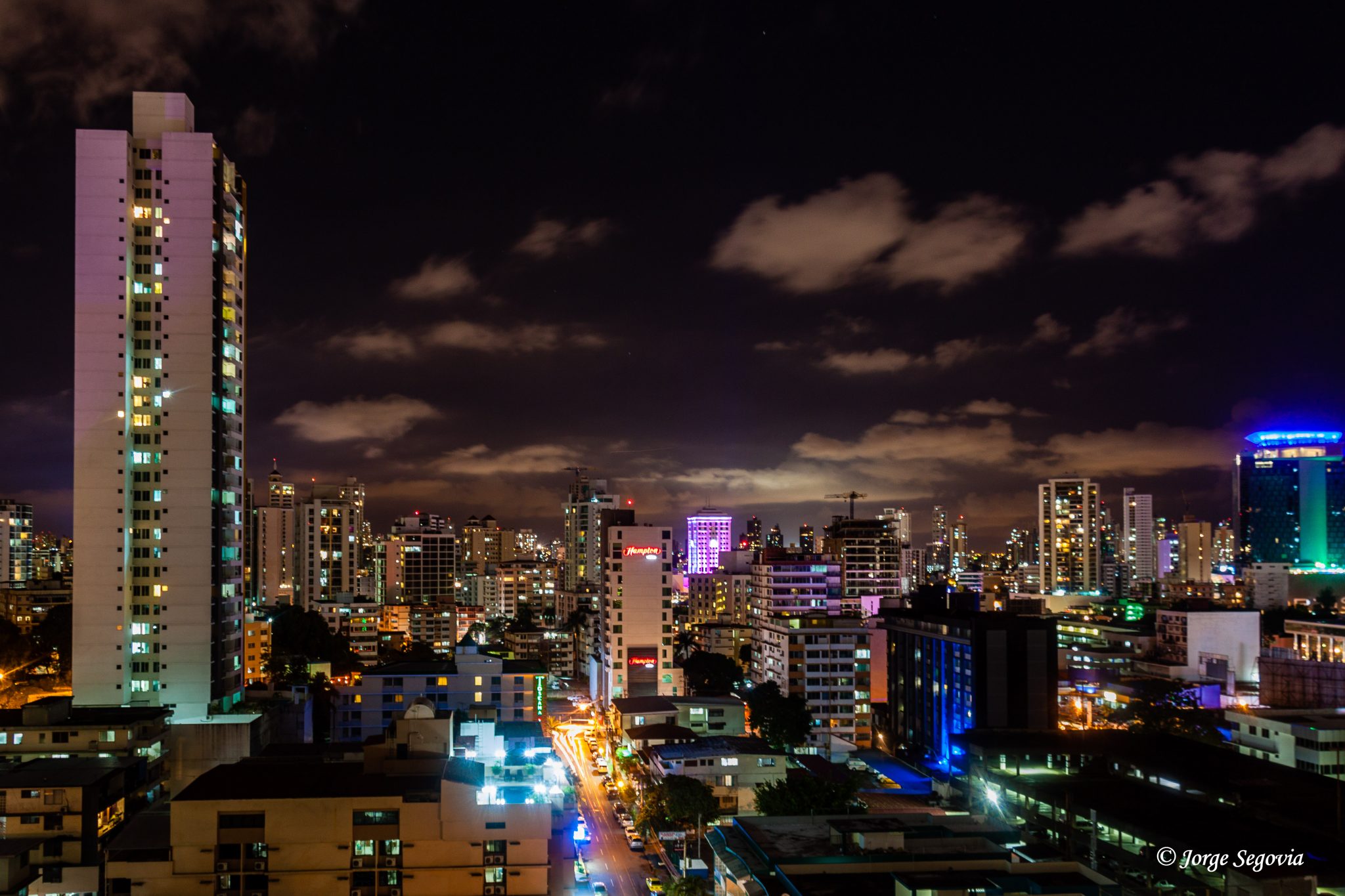 La ciudad de Panamá de noche